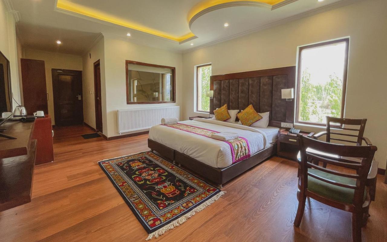 Hotel Deskitsal เลห์ ภายนอก รูปภาพ