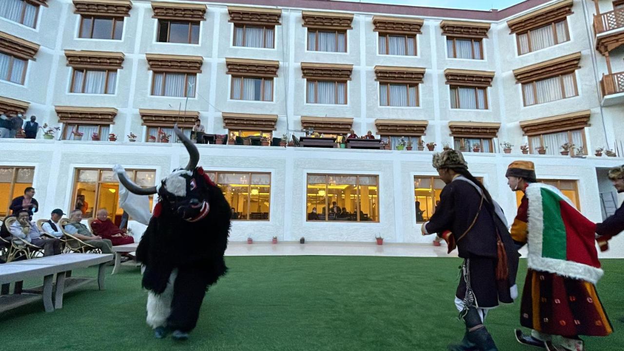 Hotel Deskitsal เลห์ ภายนอก รูปภาพ