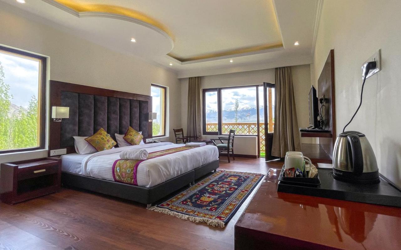 Hotel Deskitsal เลห์ ภายนอก รูปภาพ